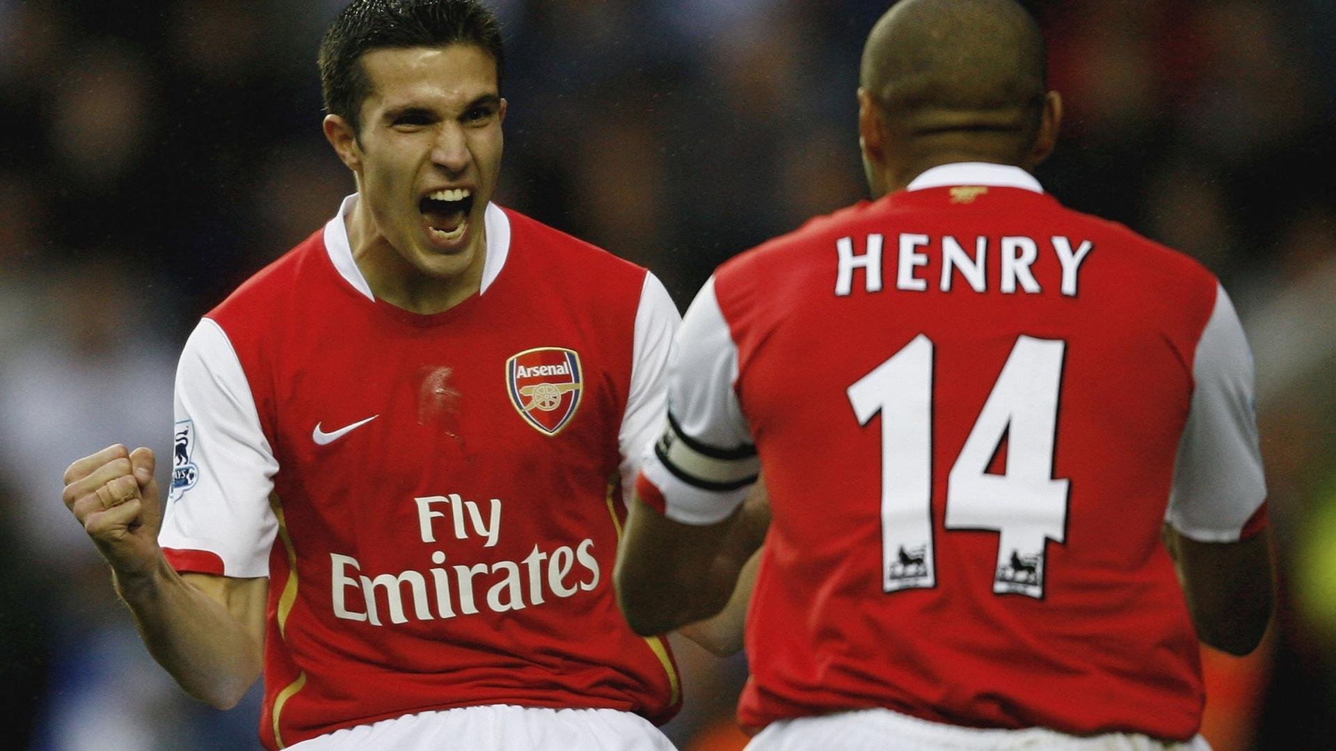 “惊天逆转!抢先领先后被逆转,剧情反转精彩纷呈”,惊天逆转最后捡走u盘的人是谁