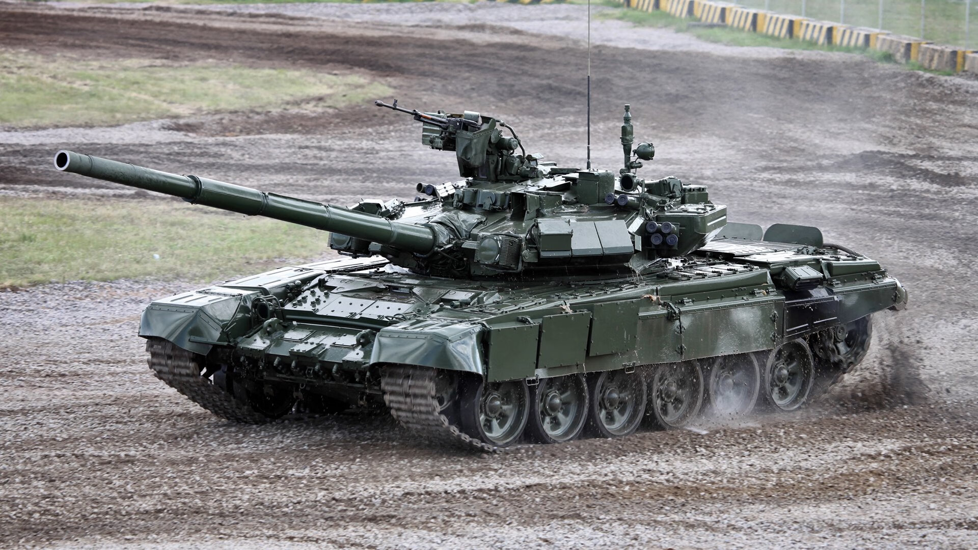 国际台球比赛奖杯设计引人注目，台球大奖赛